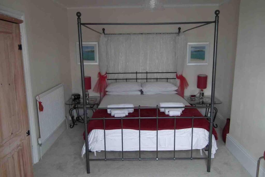 Villa Smugglers View Stunning Harbour And Coast Views Mevagissey Esterno foto