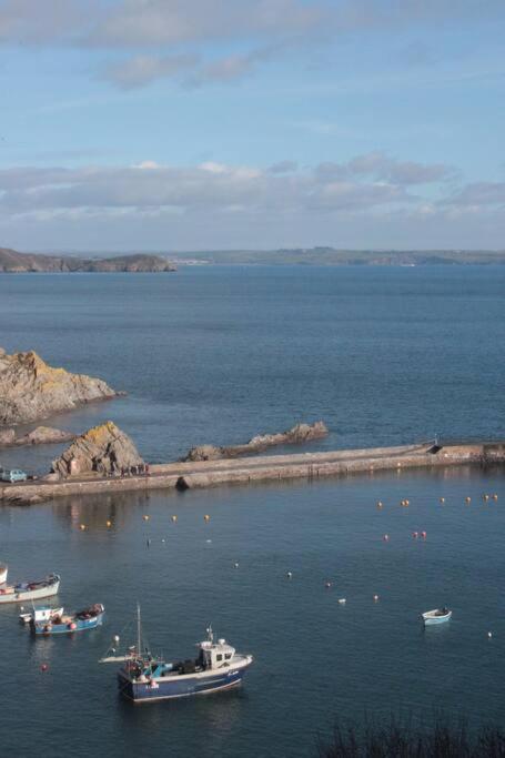 Villa Smugglers View Stunning Harbour And Coast Views Mevagissey Esterno foto